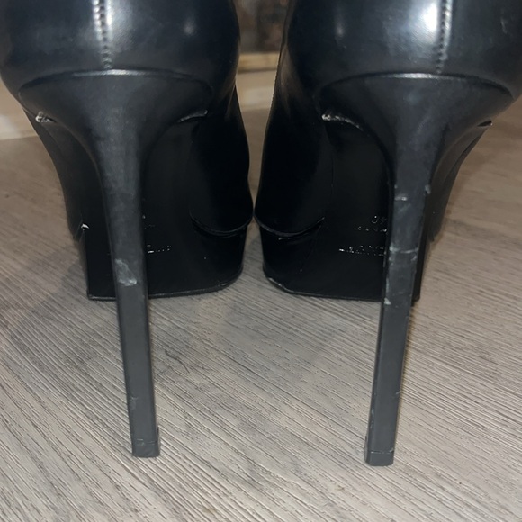 Authentic Saint Laurent Paris Black Leather Heels - Picture 5 of 11